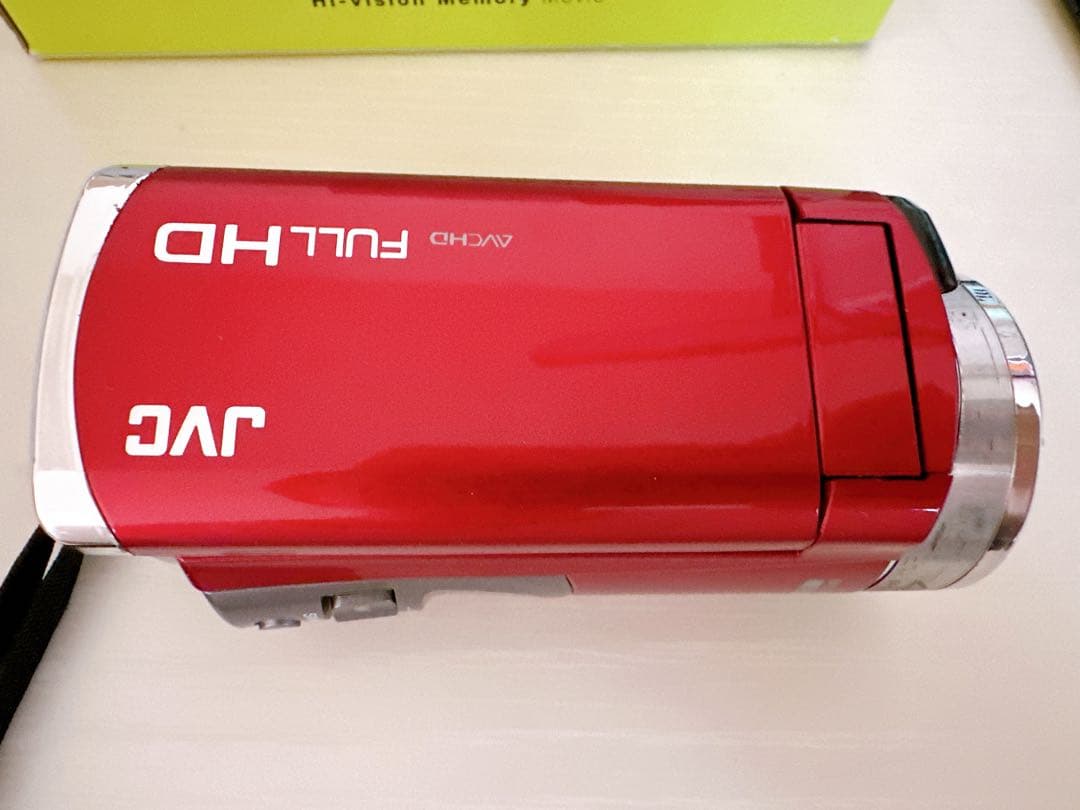 JVC エブリオ GZ-HM99-R ビデオカメラ Victor