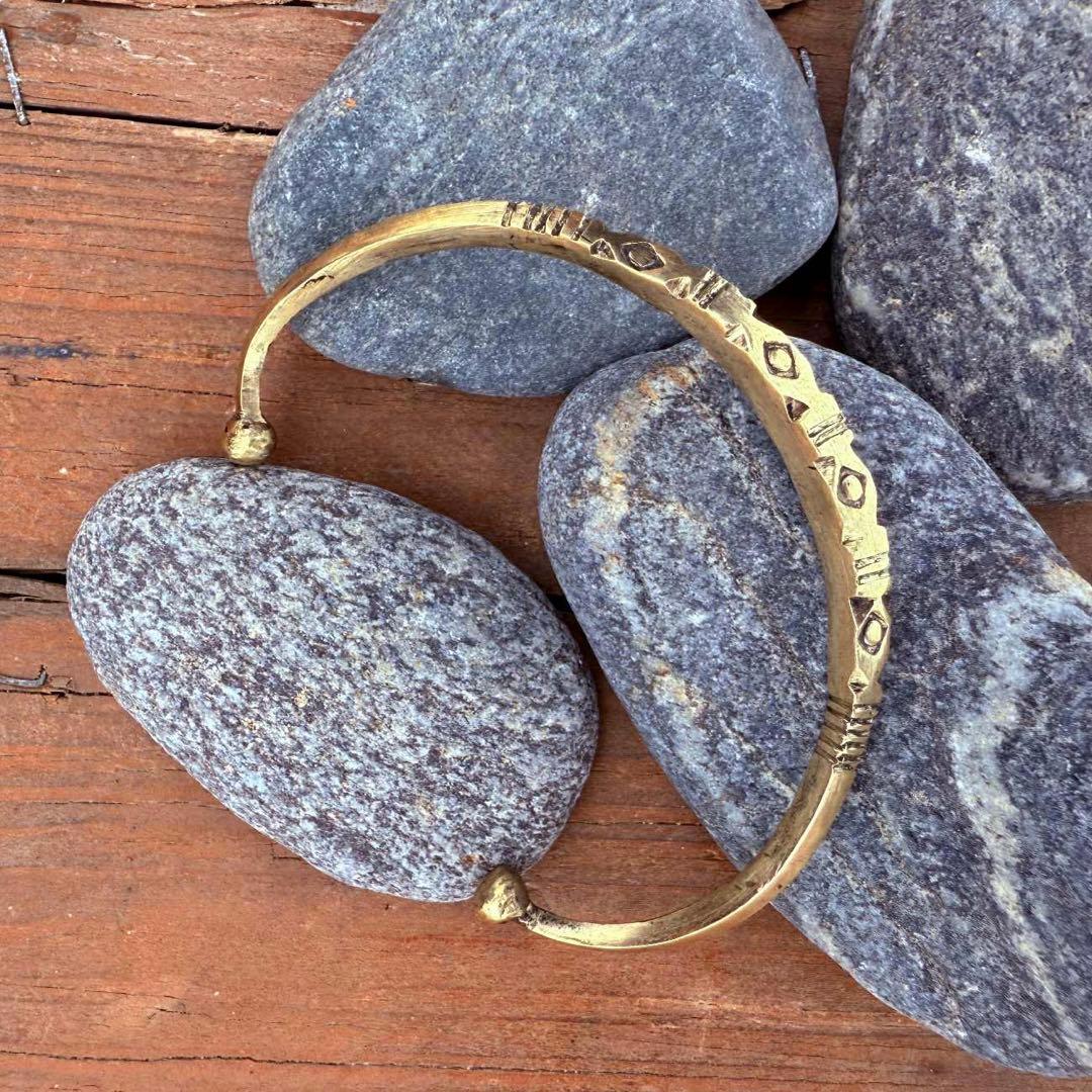 「バダウィ」ボールチップブレスレット