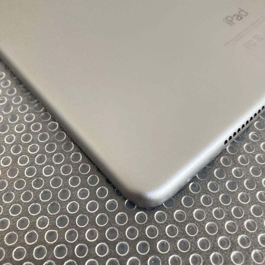 3508【早い者勝ち】外観美品☆iPad Pro 128GB 9.7インチ☆