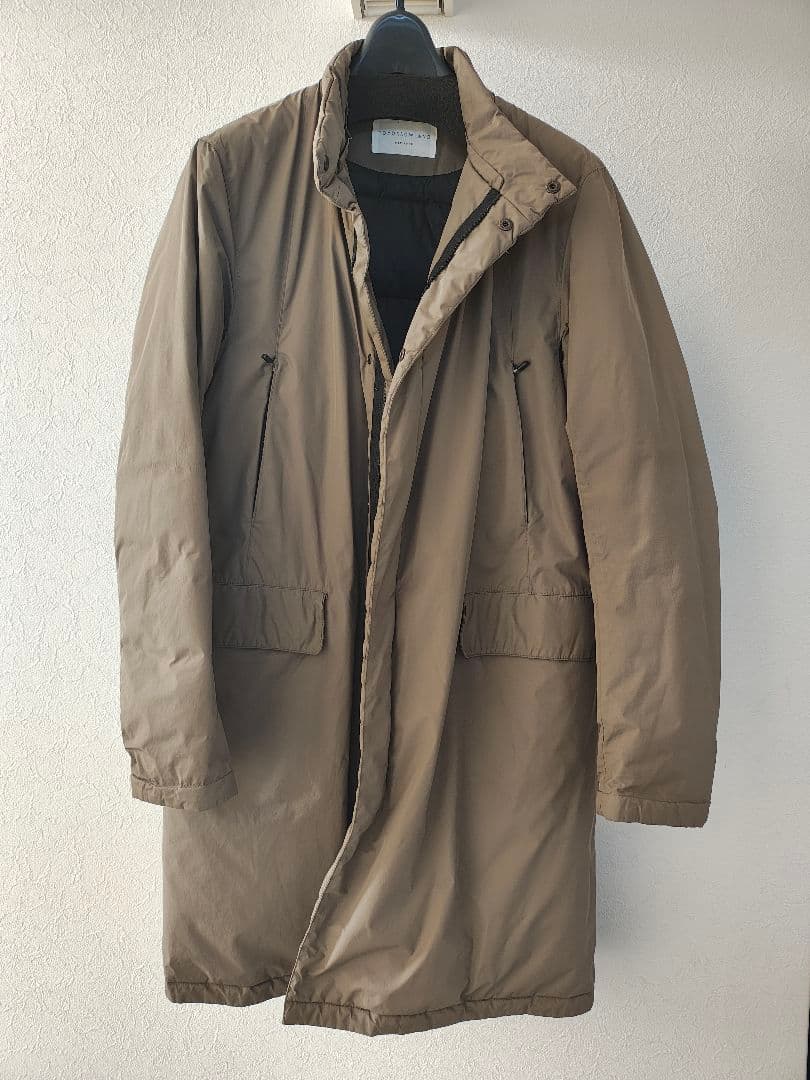 着回し多数！TOMORROWLANDダウンコート（Mサイズ）トゥモローランド