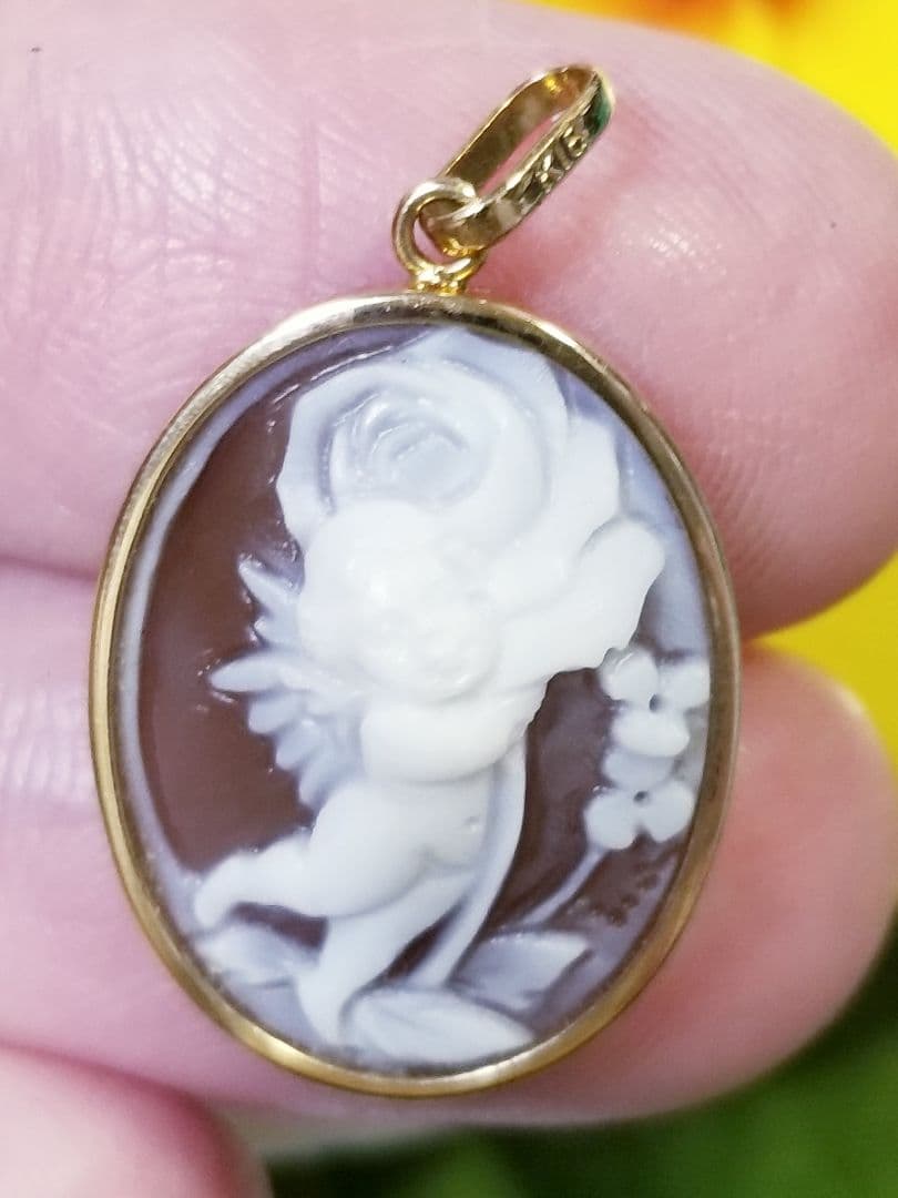 KWS-03 【チロ・フレイシア】作　K18シェルカメオペンダントトップ