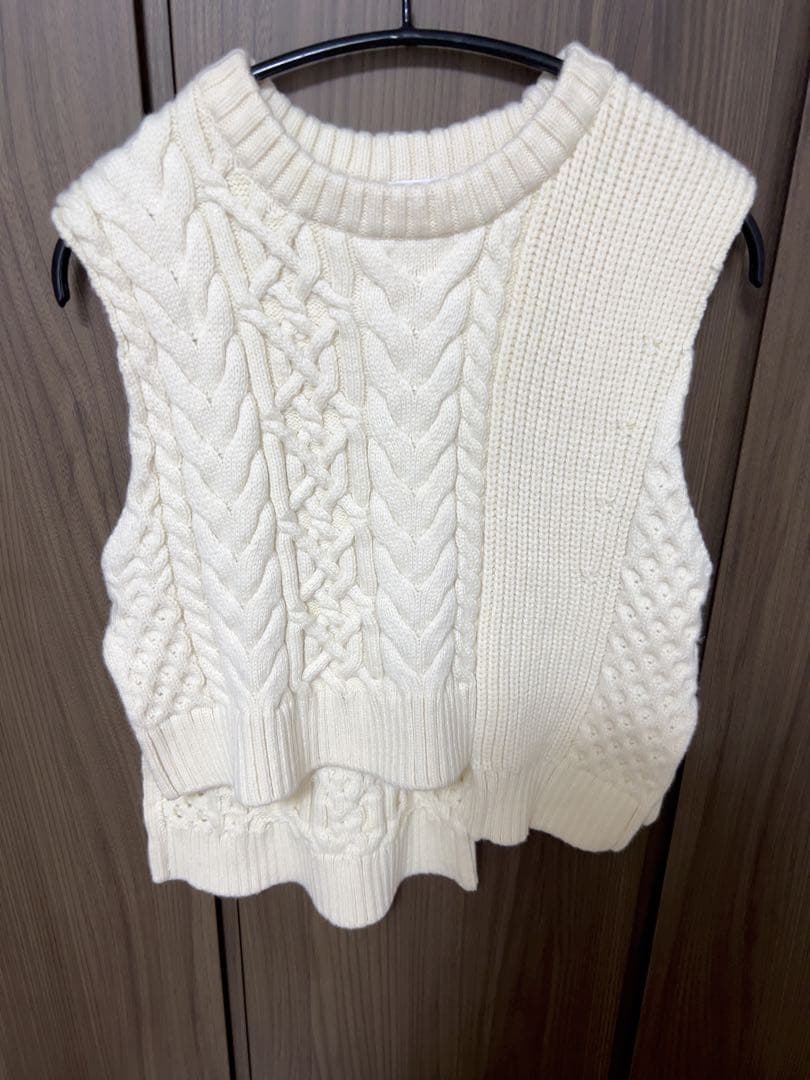 nagonstansナゴンスタンスケーブルニットベスト