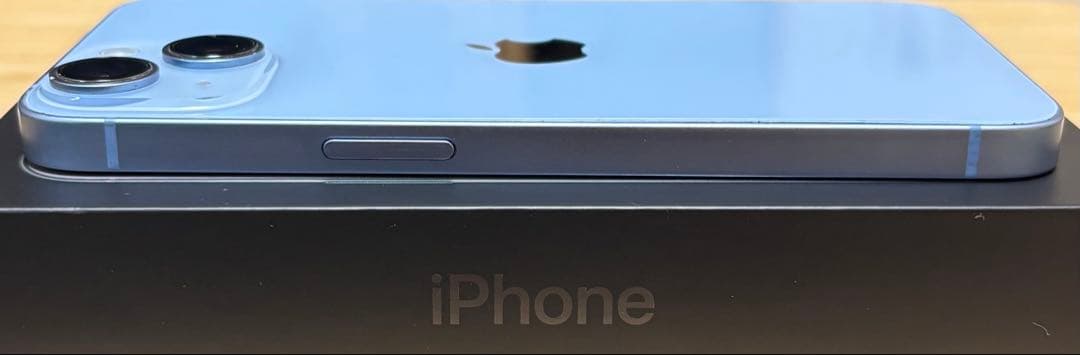 【美品】iPhone 14 256GB ブルー　新品バッテリー　スマホ本体