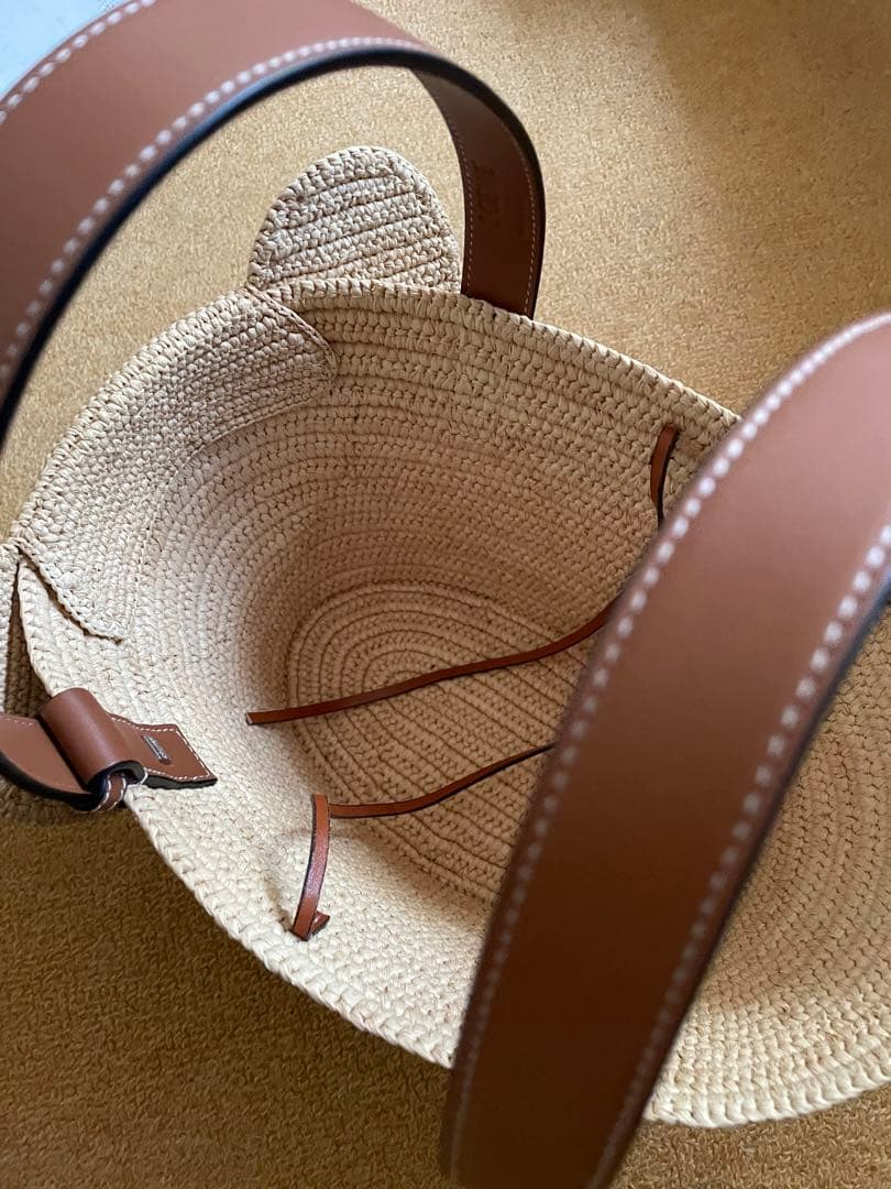 ロエベ　エレファントカゴバック　スモール