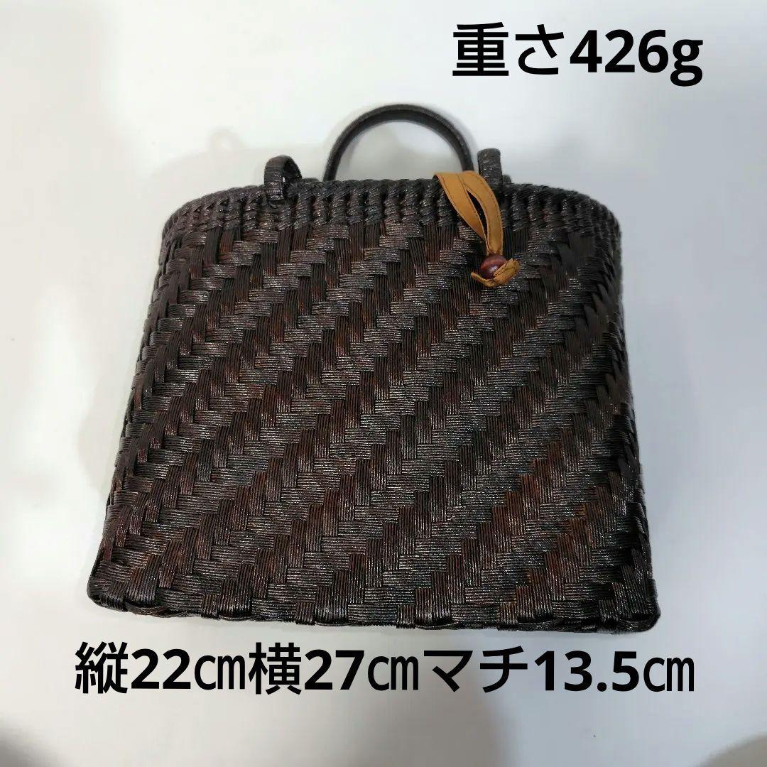 クラフトで作った山葡萄風かごバッグ2点