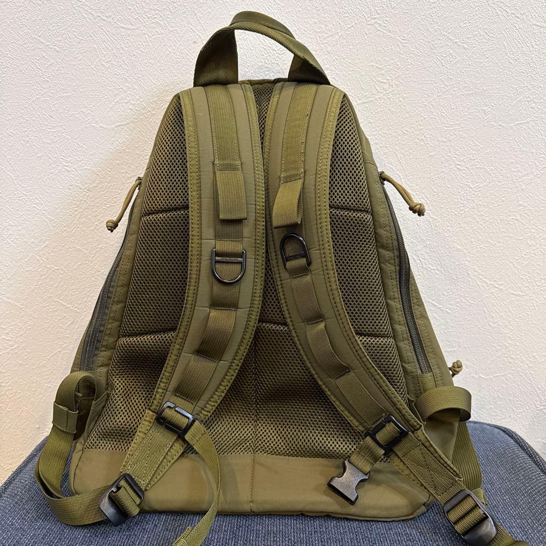 BRIEFINGバックパック