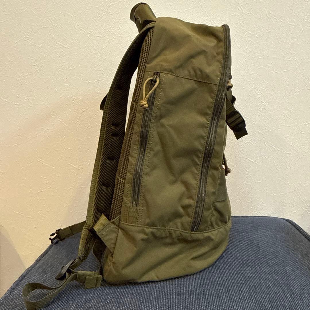 BRIEFINGバックパック