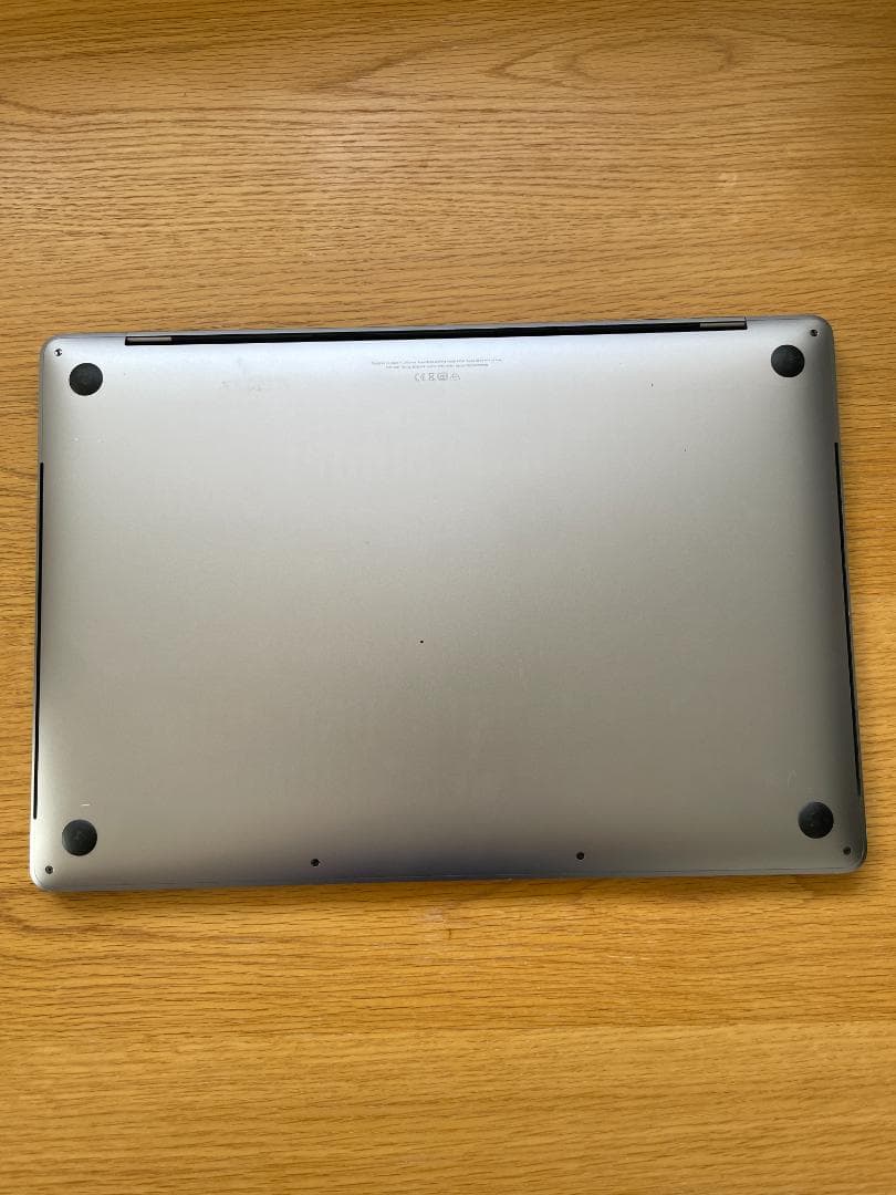 MacBook Pro 16インチ (2019) 16GB/充電器付き