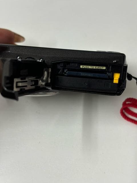 【通電確認済】FUJIFILM フジフィルム FinePix F200EXR