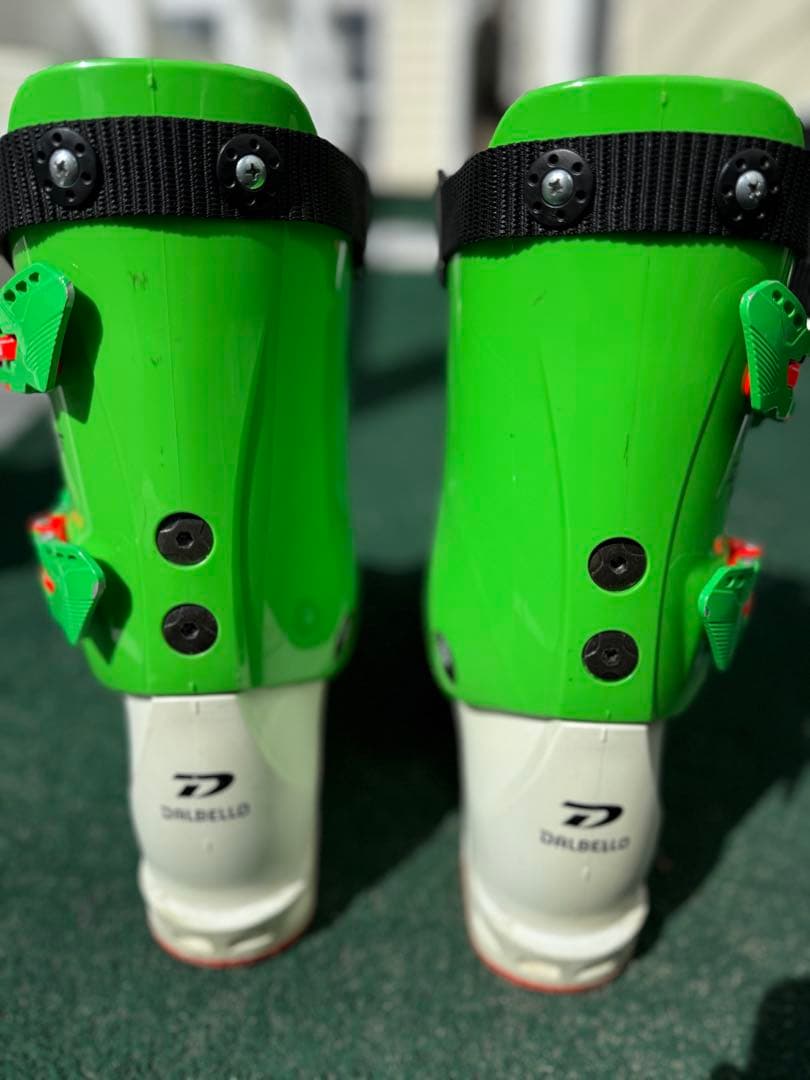 22/23 DALBELLO DRS SS 25.5cm定価は115,500円