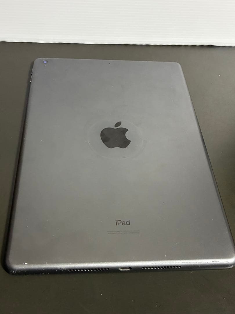 iPad 第8世代 128gb wi-fiモデル