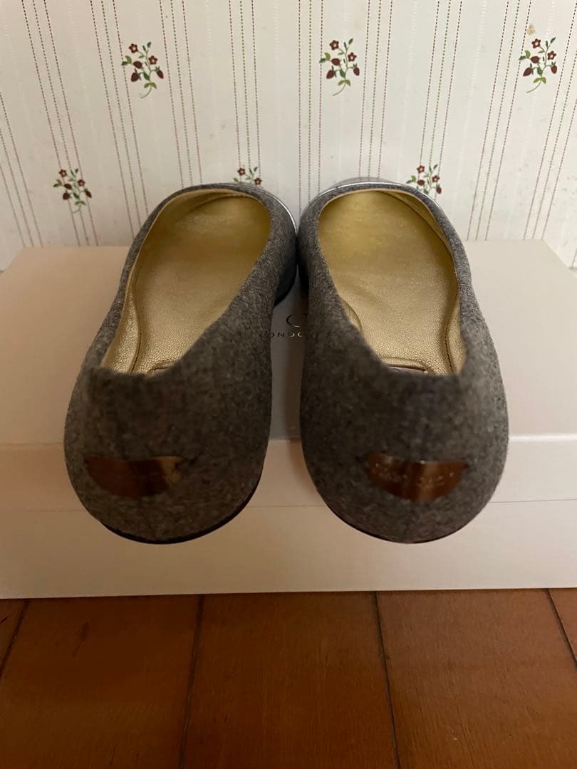 JIMMY CHOO 2点　まいまい