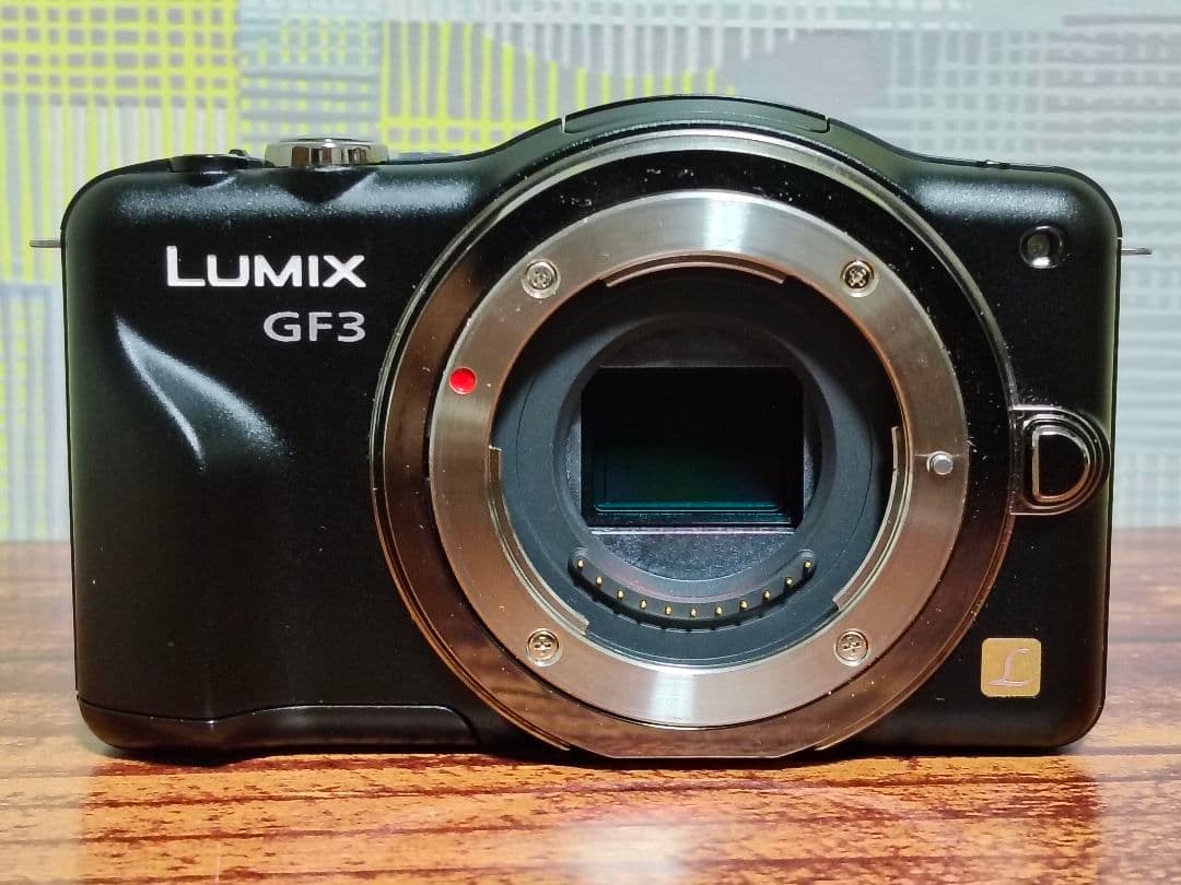 美品LUMIX GF3　+GVARIO1:3.5-5.6/12-32