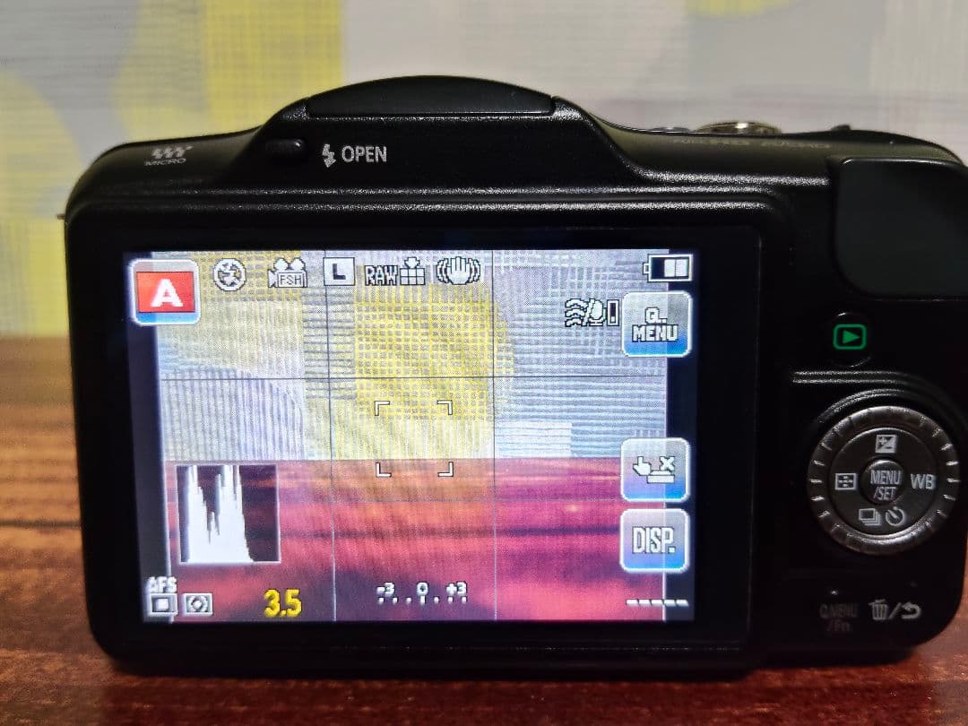 美品LUMIX GF3　+GVARIO1:3.5-5.6/12-32