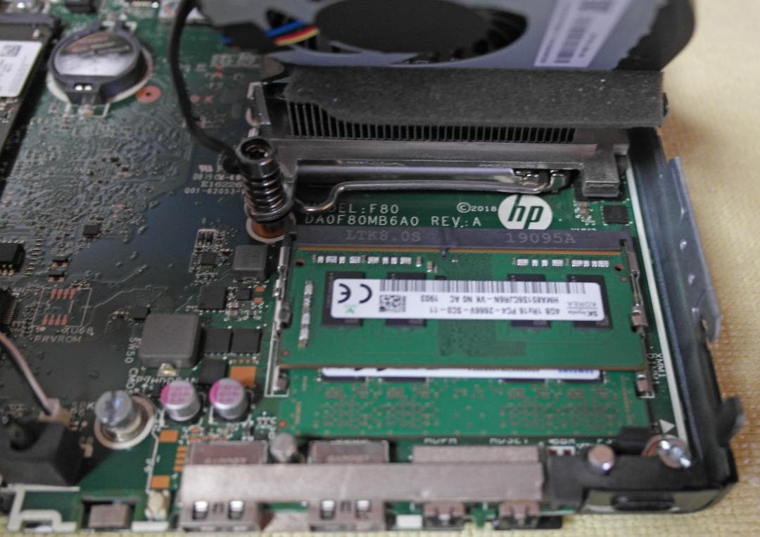 【超小型】HP MiniPC i5-8500T(6コア) 8GB/256GB