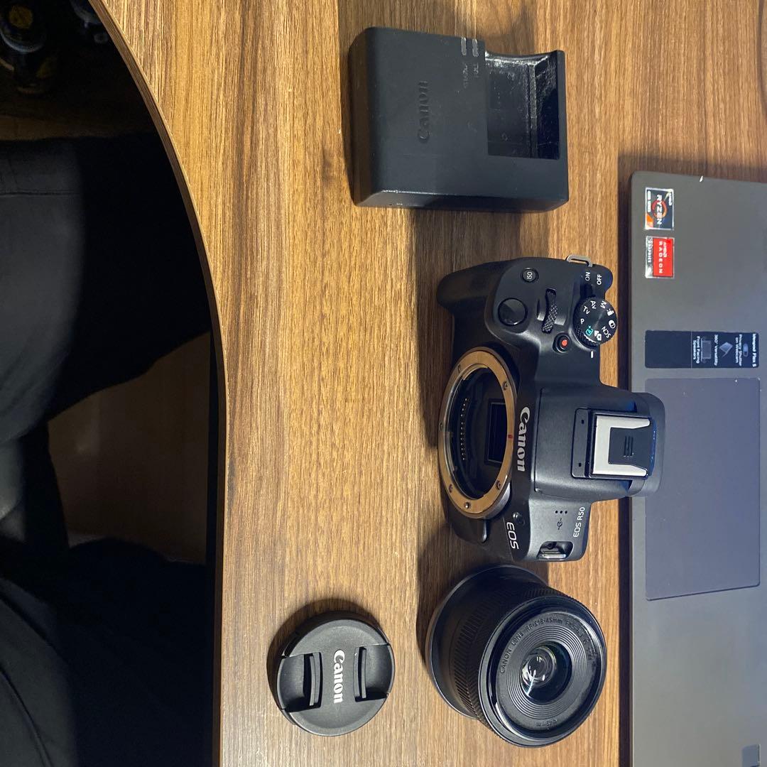 【現状品／結露あり】Canon EOS R50 レンズ付き