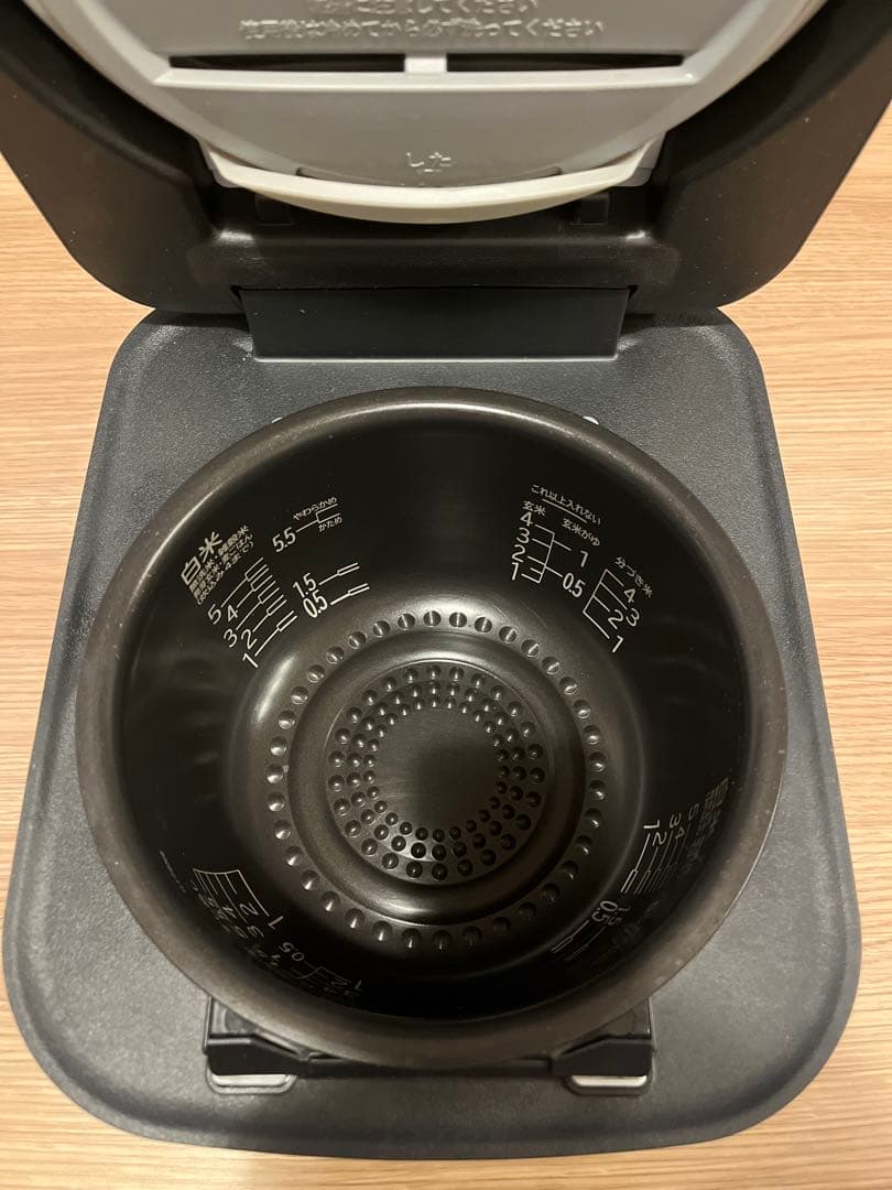 日立 IH炊飯器 RZ-V100EM フロストブラック