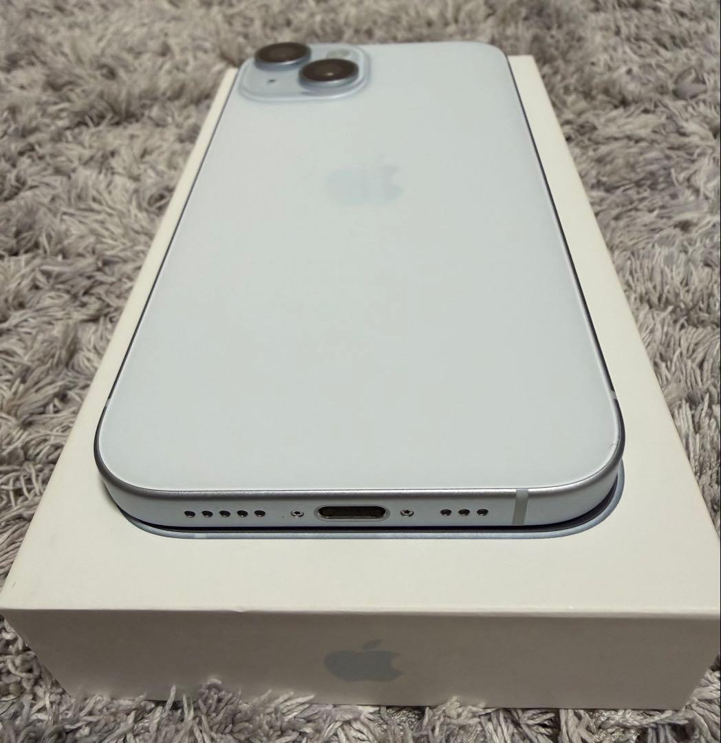 【美品】iPhone 15 256GB ブルー　SIMフリー