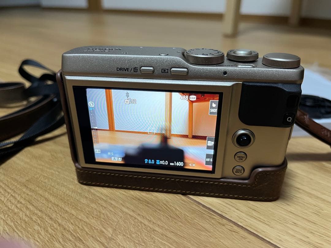 デジタルカメラ Fujifilm XF10