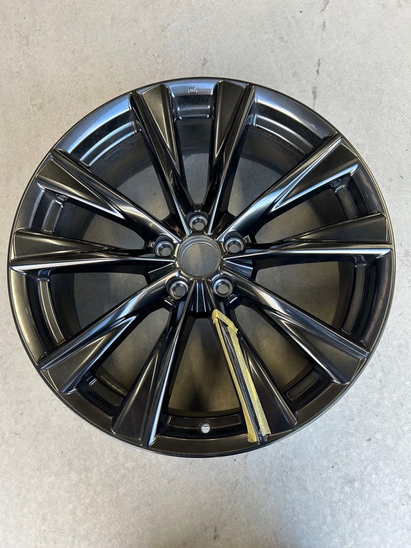 レクサスNX純正20インチ　擦り傷あります。