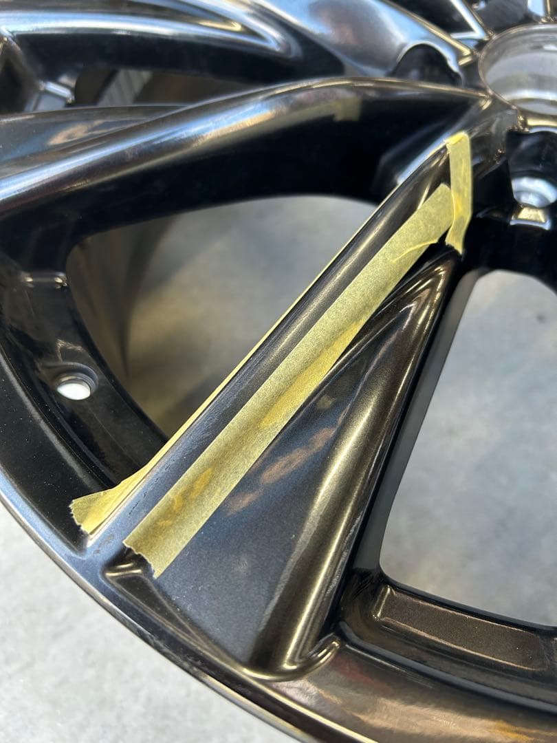 レクサスNX純正20インチ　擦り傷あります。