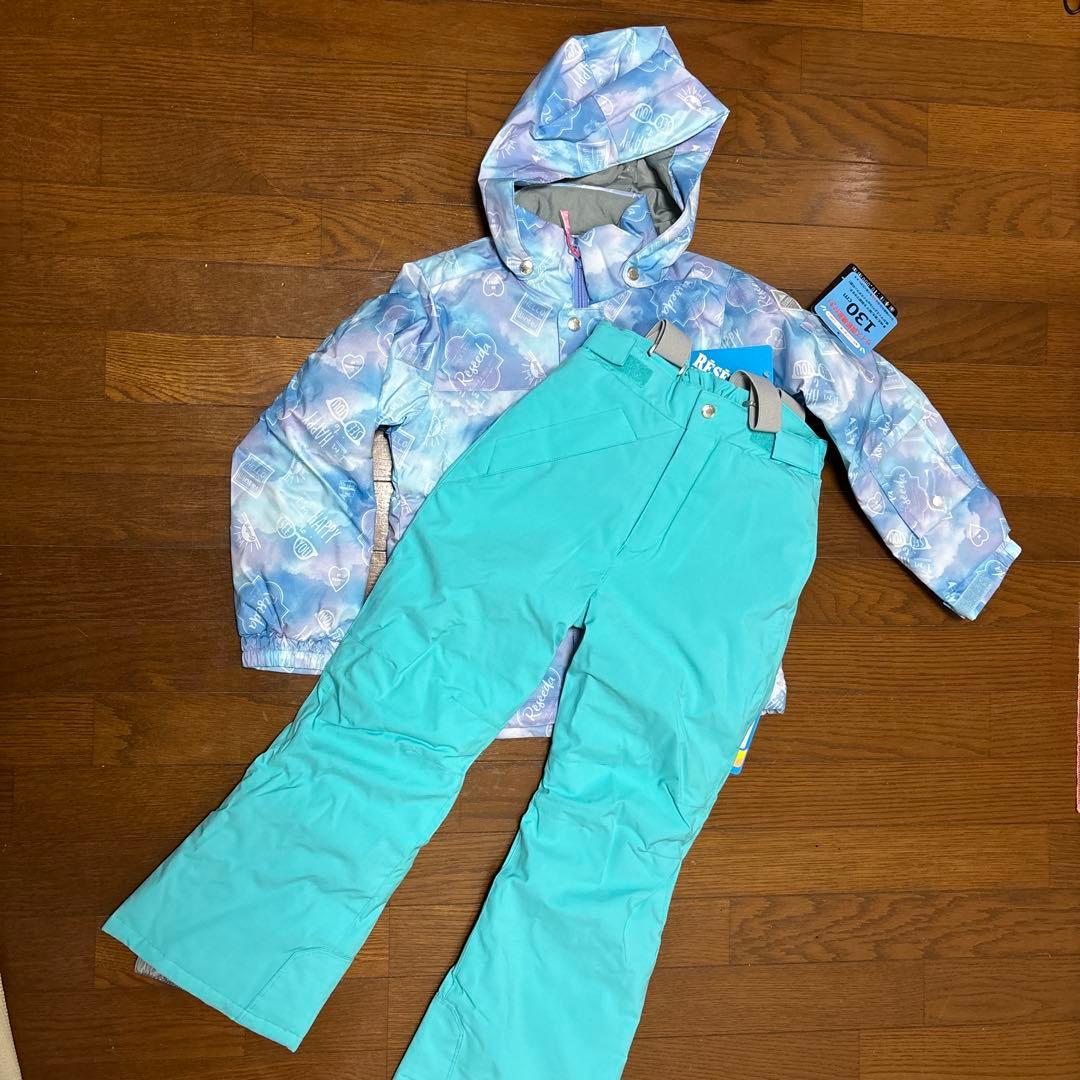 子ども用 雪遊びジャケットとパンツセット