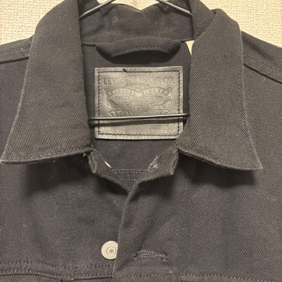 リーバイス　デニムジャケット　ブラック