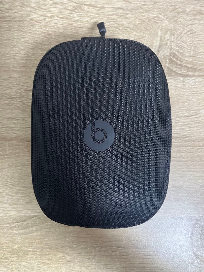 Beats solo4 ワイヤレスヘッドホン 値下げ可