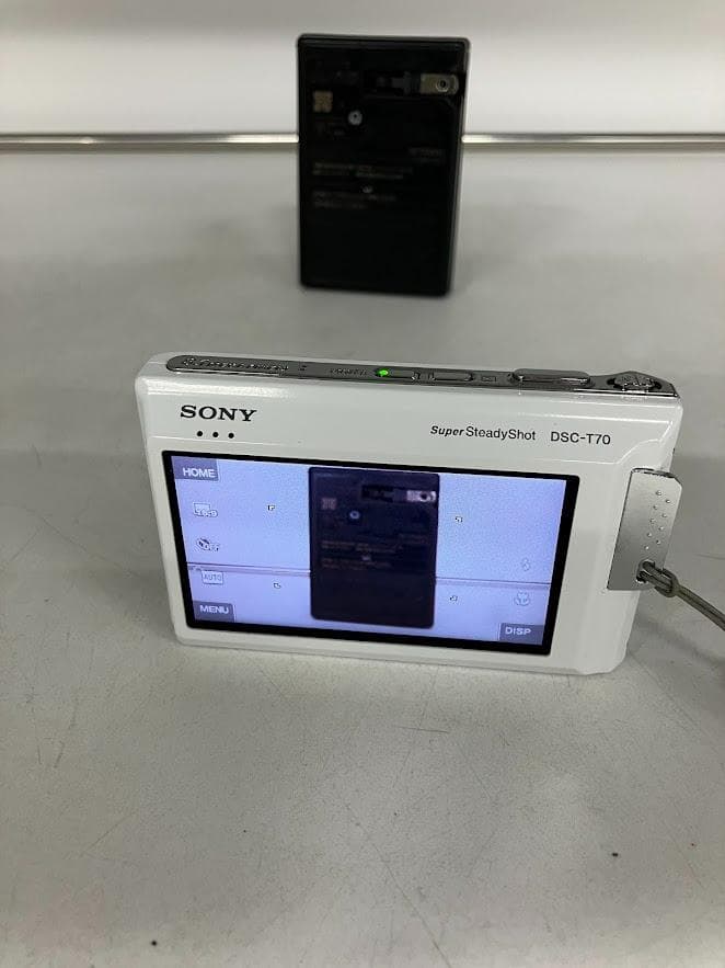 【美品】SONY Cyber-shot ホワイト コンパクトデジタルカメラ