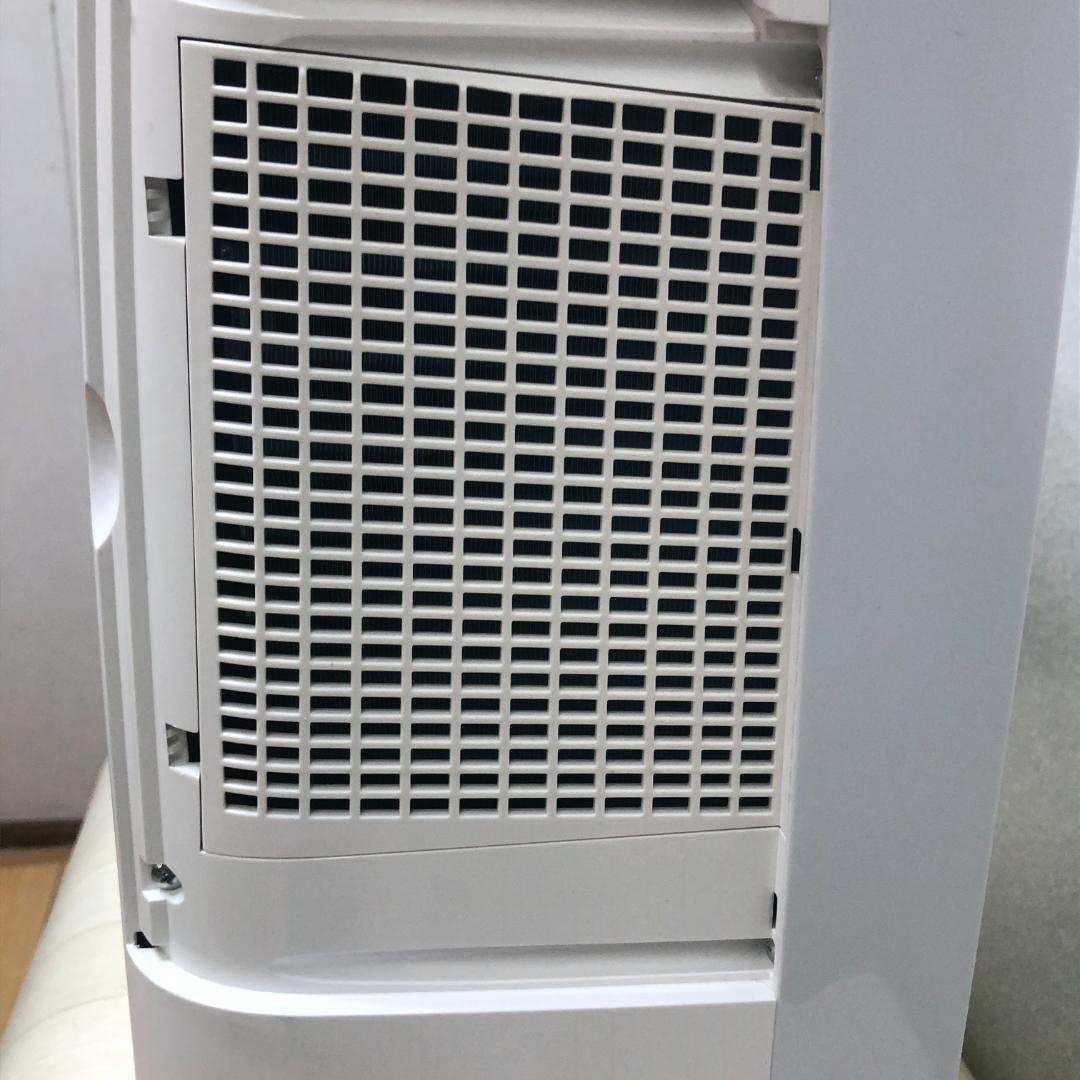 SHARP シャープ　衣類除湿乾燥機　CM-L100 ホワイト　2021年製