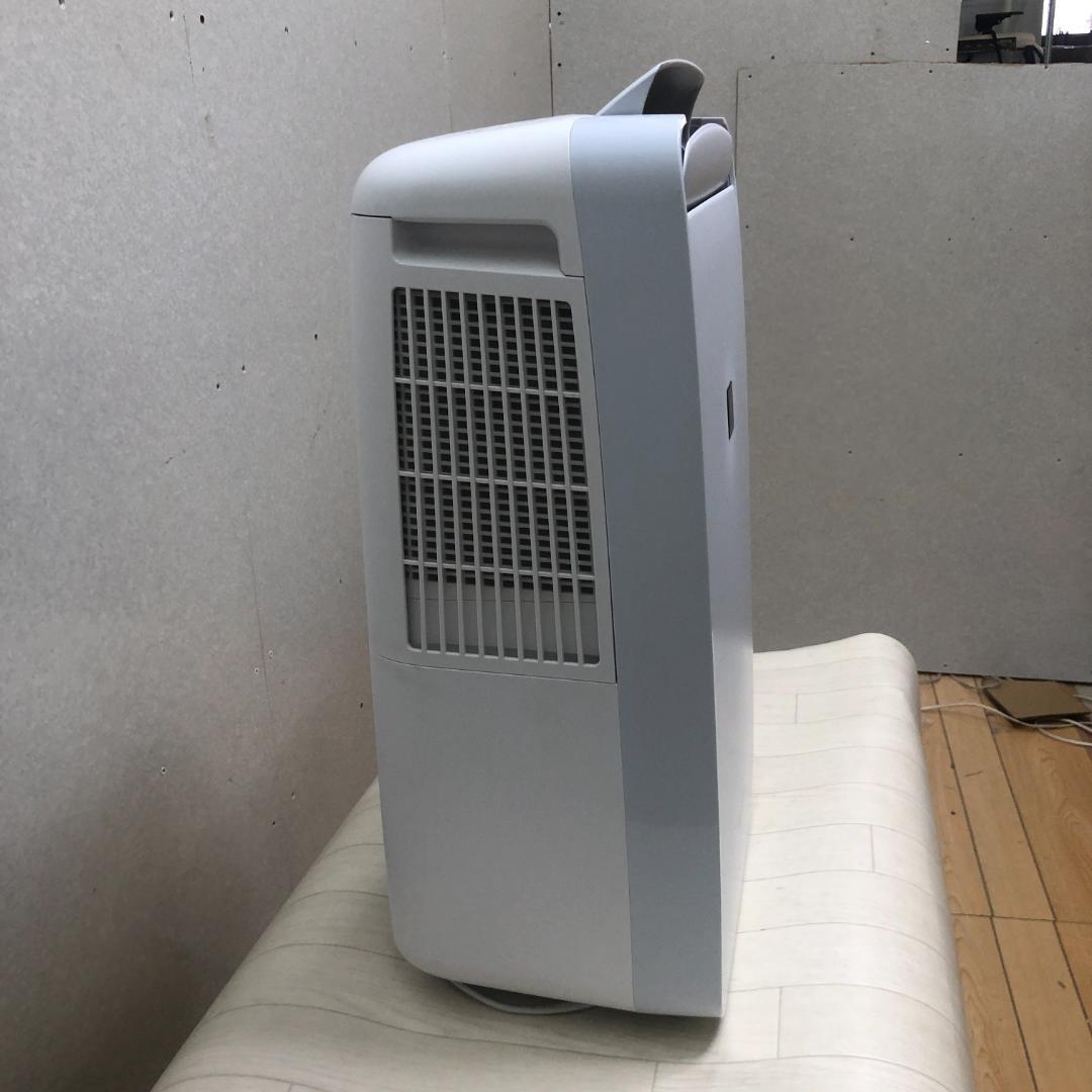 SHARP シャープ　衣類除湿乾燥機　CM-L100 ホワイト　2021年製