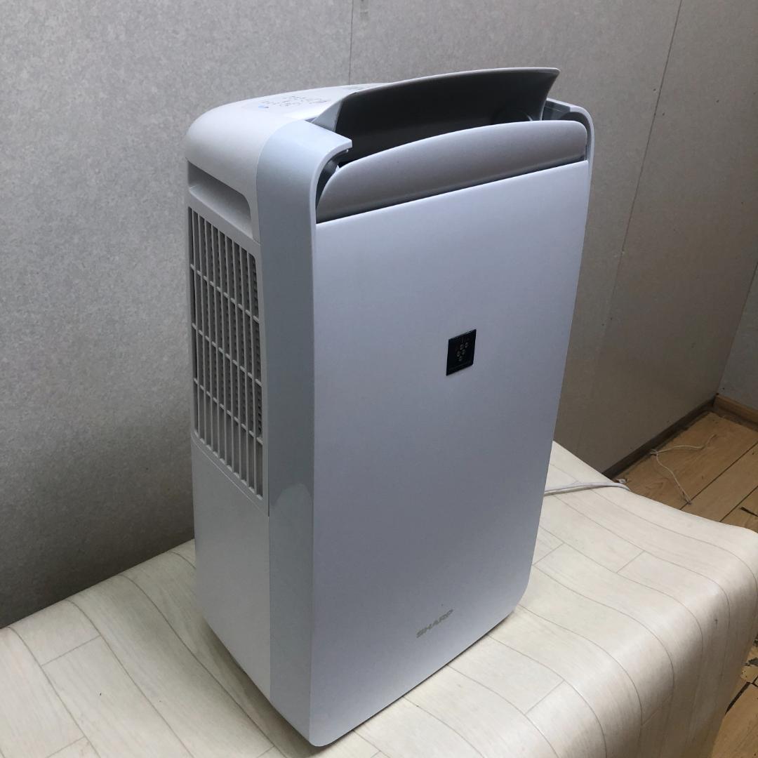 SHARP シャープ　衣類除湿乾燥機　CM-L100 ホワイト　2021年製