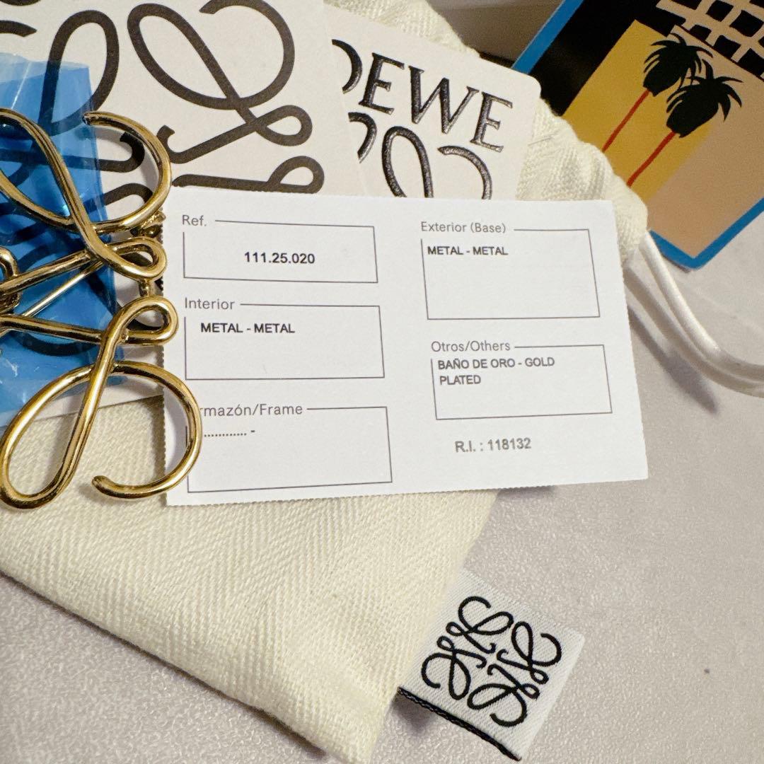 LOEWE＊ゴールド ブローチ