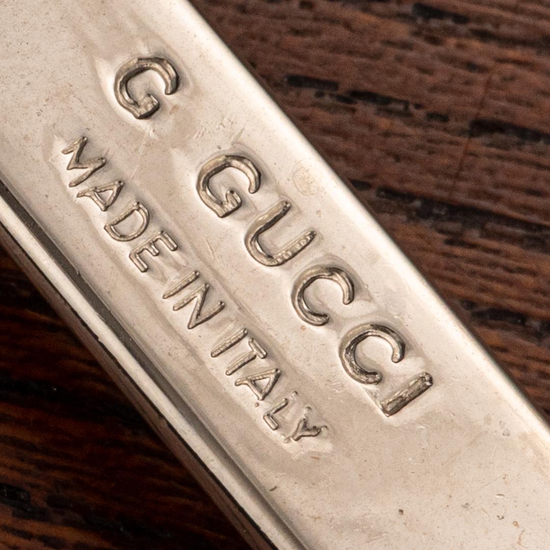 GUCCI 創業者グッチオの遺伝子を受け継ぐ紋章デザイン グッチ ネクタイピン