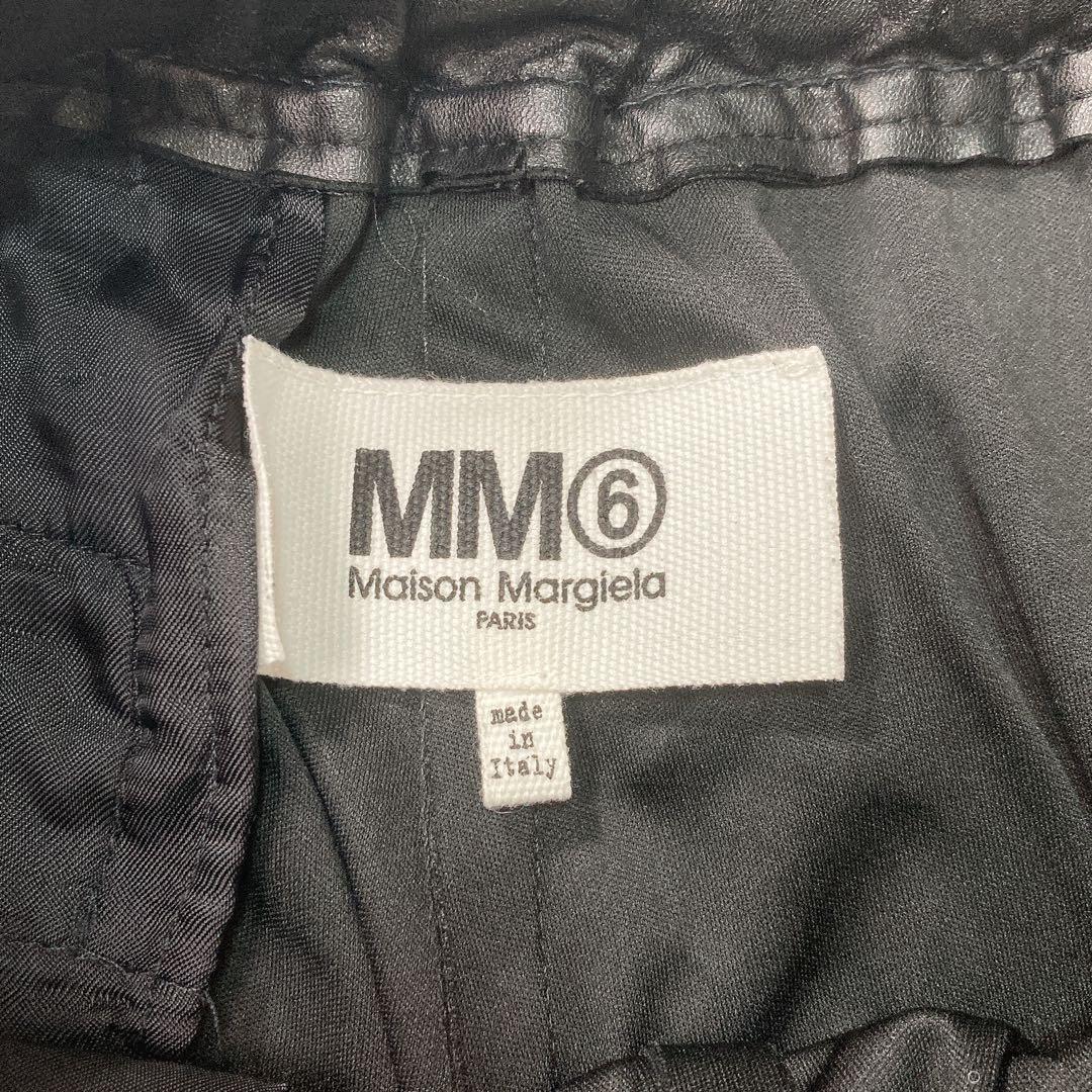 MM6 Maison Margiela フェイクレザー ハーフパンツ
