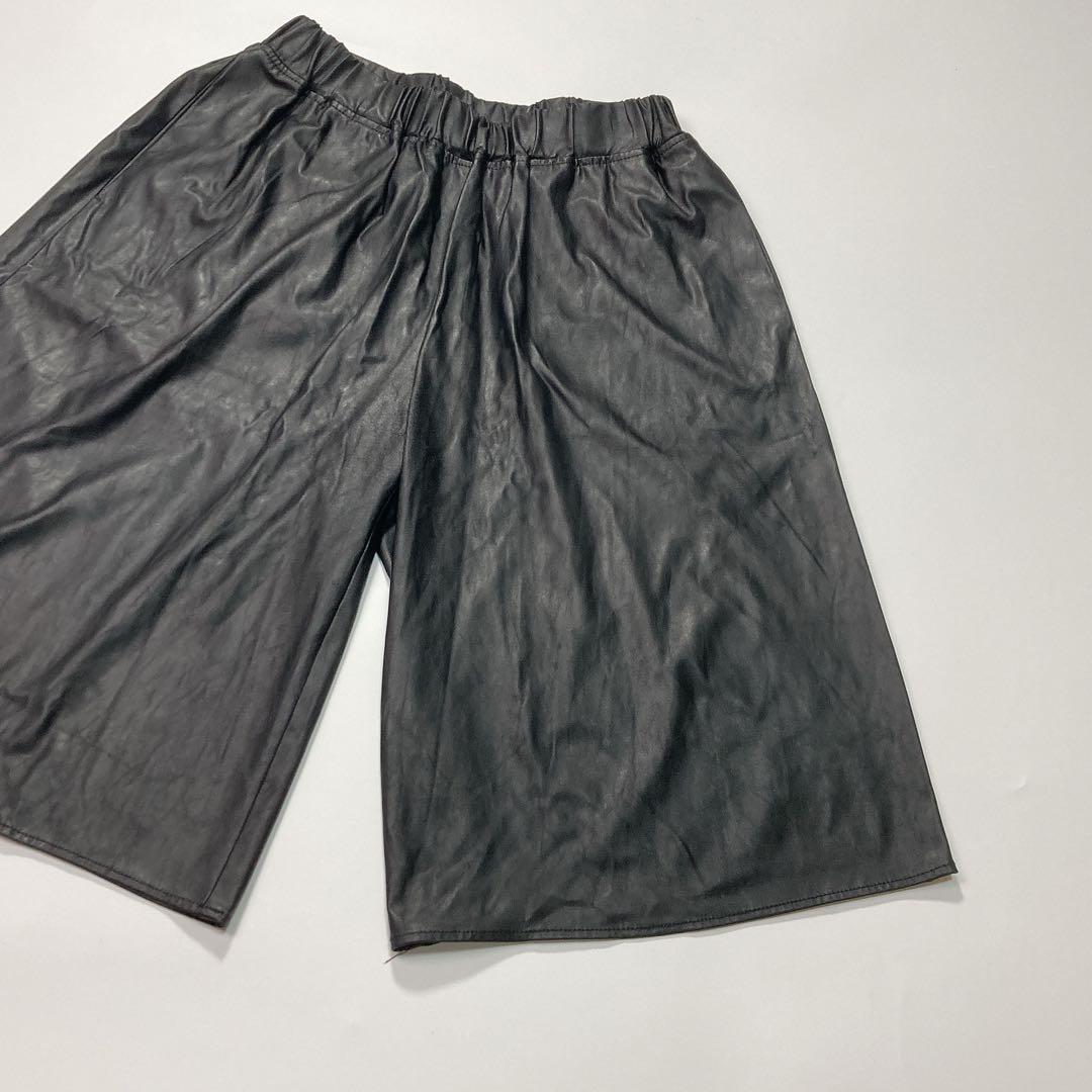 MM6 Maison Margiela フェイクレザー ハーフパンツ