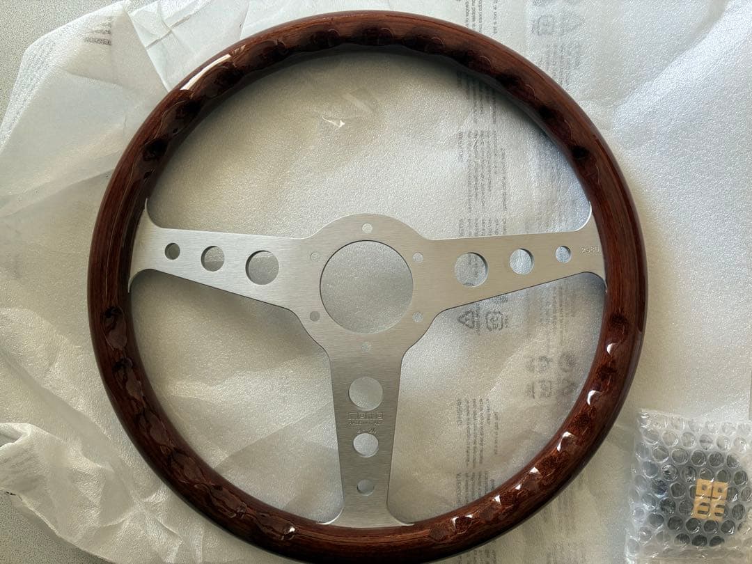 MOMO HERITAGE LINE INDY （HL-05）