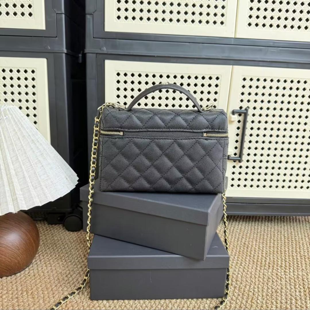 ✨VIP限定✨ブラック キルティング ショルダーバッグklo