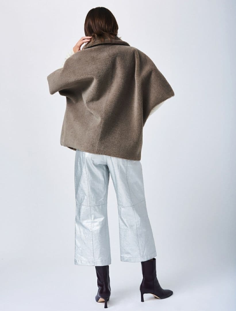 【タイムセール】STUNNING LURE スタニング ボアポンチョ