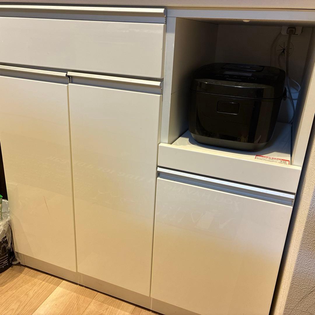 『値下相談可』 ホワイト 木製 食器棚 レンジボード　ニトリ