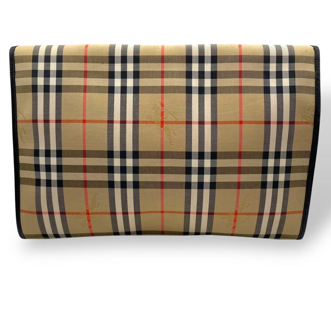 美品　バーバリー　クラッチバッグ　PCケース　ノバチェック　シャドー　レザー