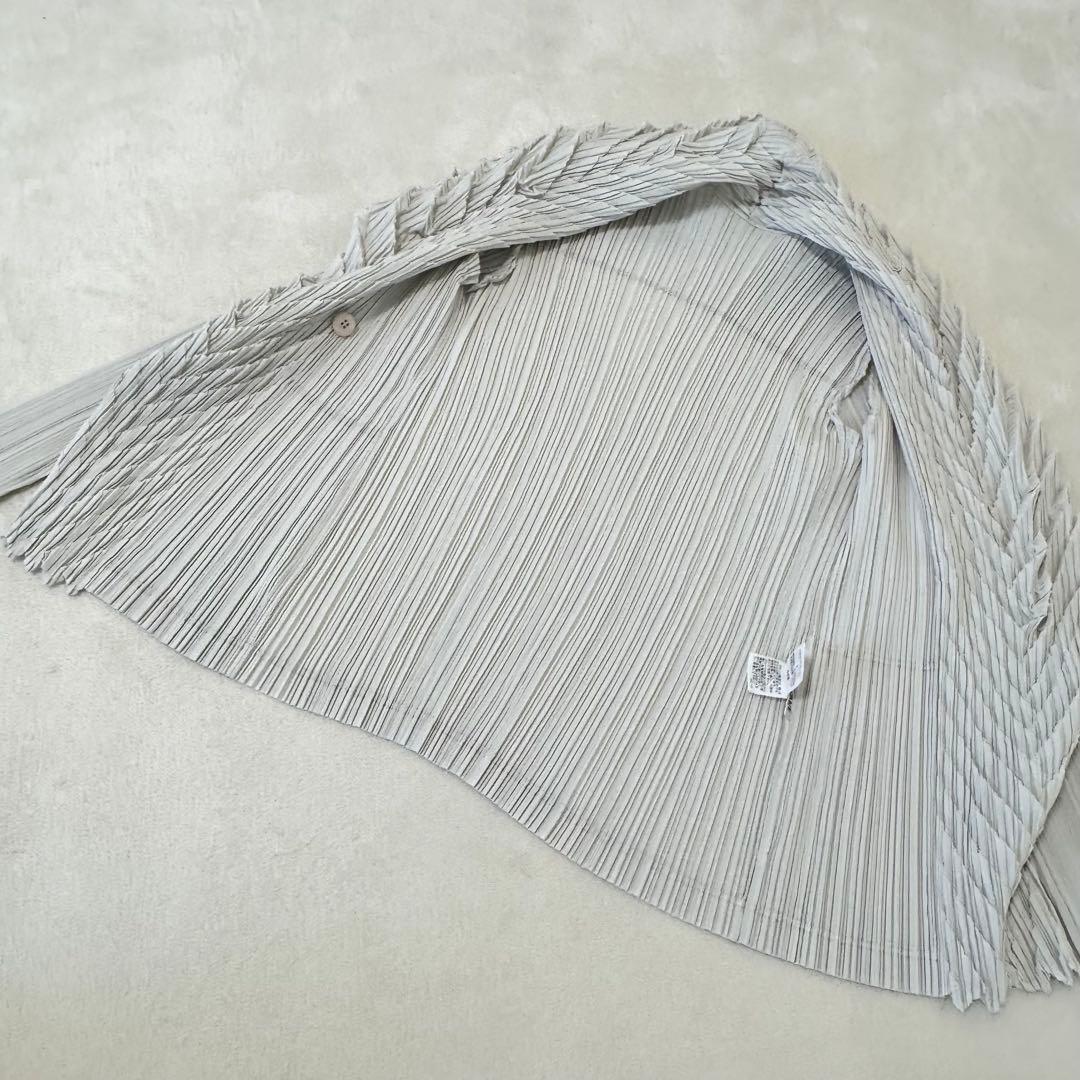 極美品✨ISSEY MIYAKE プリーツ　立体　変形　ジャケット　ライトグレー