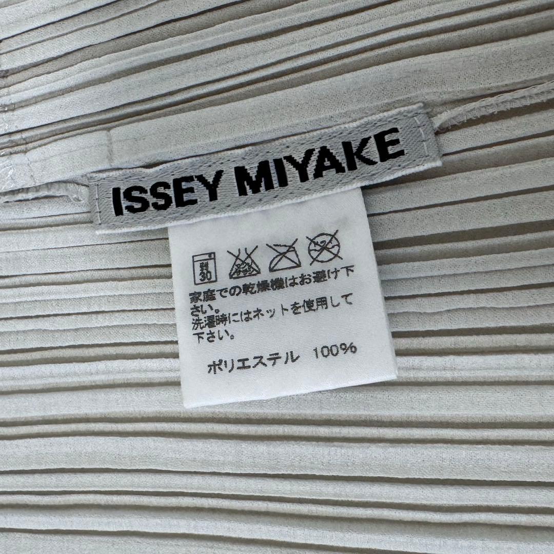 極美品✨ISSEY MIYAKE プリーツ　立体　変形　ジャケット　ライトグレー