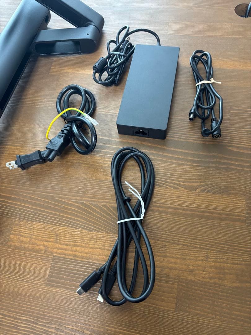 LG エルゴノミクス スタンド モニター 4Kディスプレイ 27UN880-B