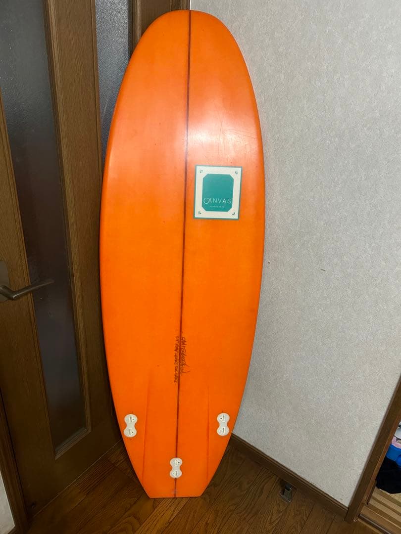 送料込み！CANVAS SURFBOARDS(キャンバス　サーフボード)5.4
