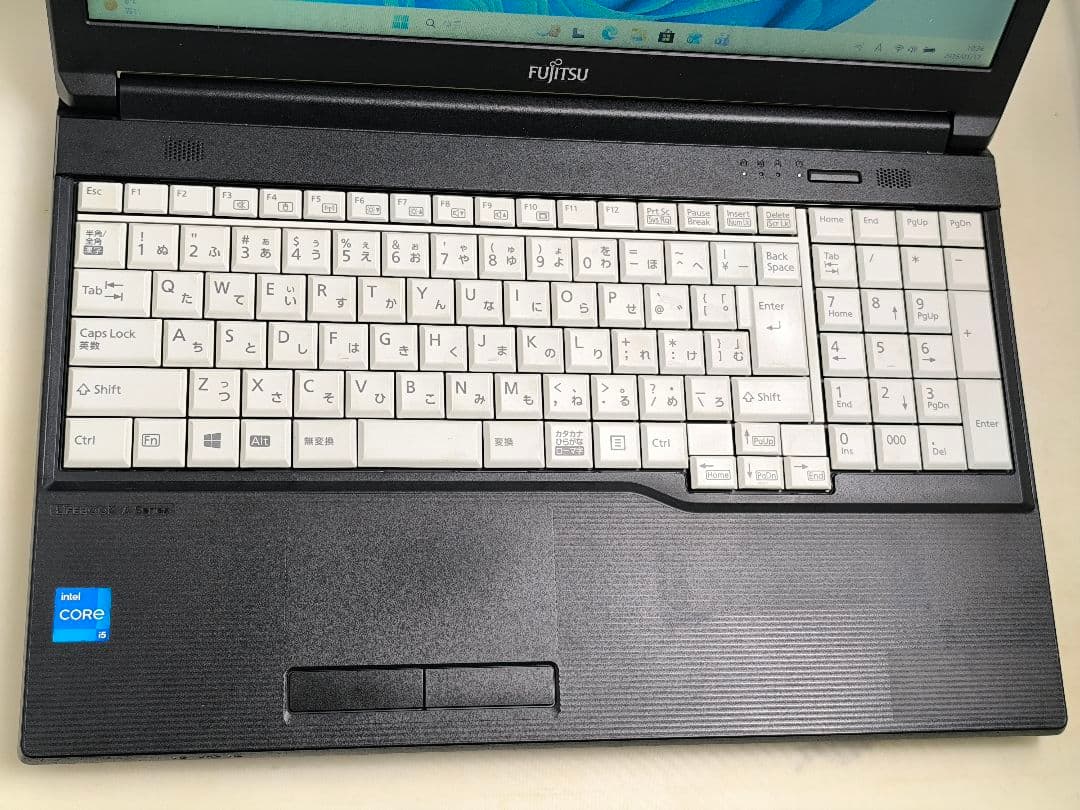 富士通A5513/N//i5 1345U+16G+Nvme512GB