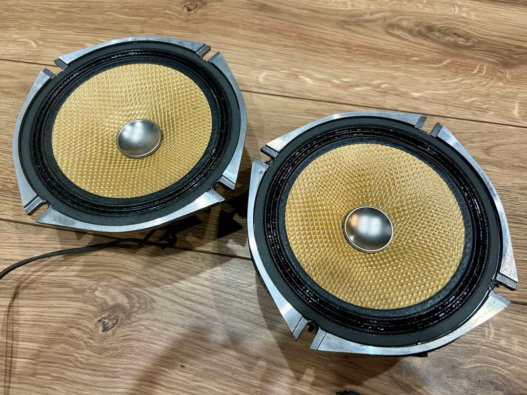 さくらカロッツェリアTS-V7A 17cm セパレート2ウェイスピーカー