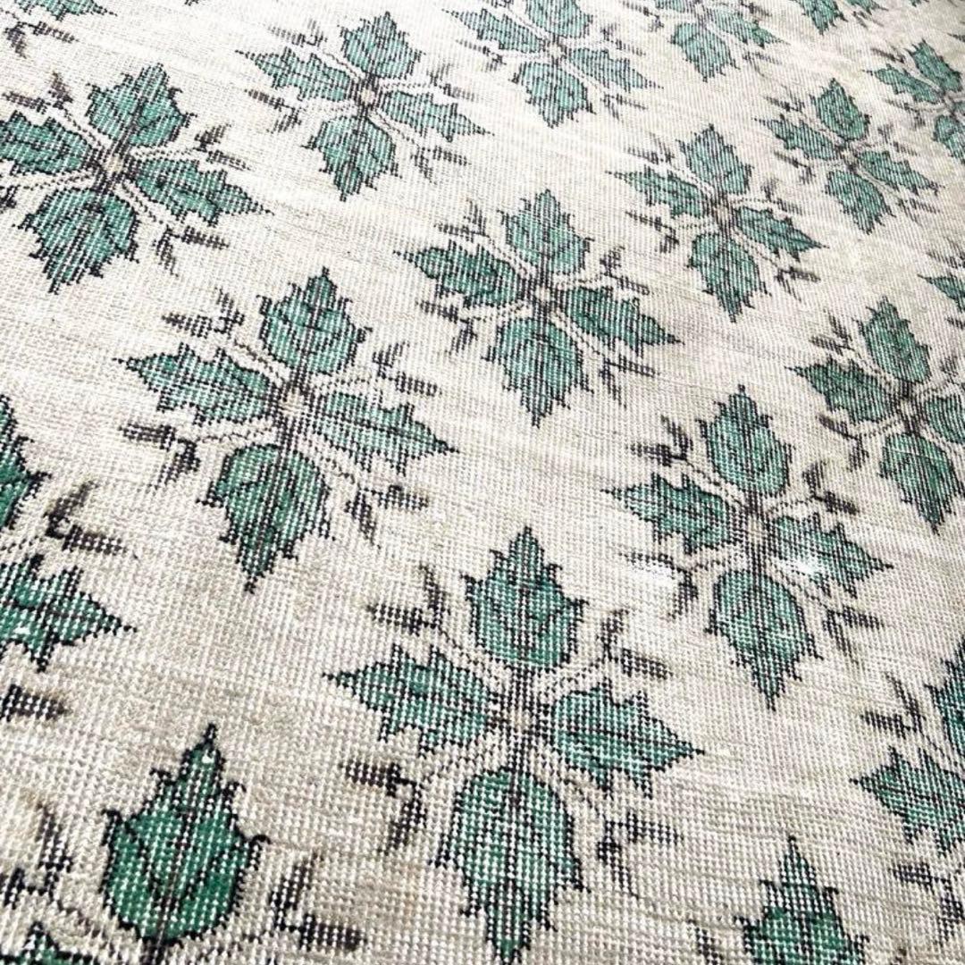 ヴィンテージトルコラグ　207✖️117 リーフ柄ベージュグリーン