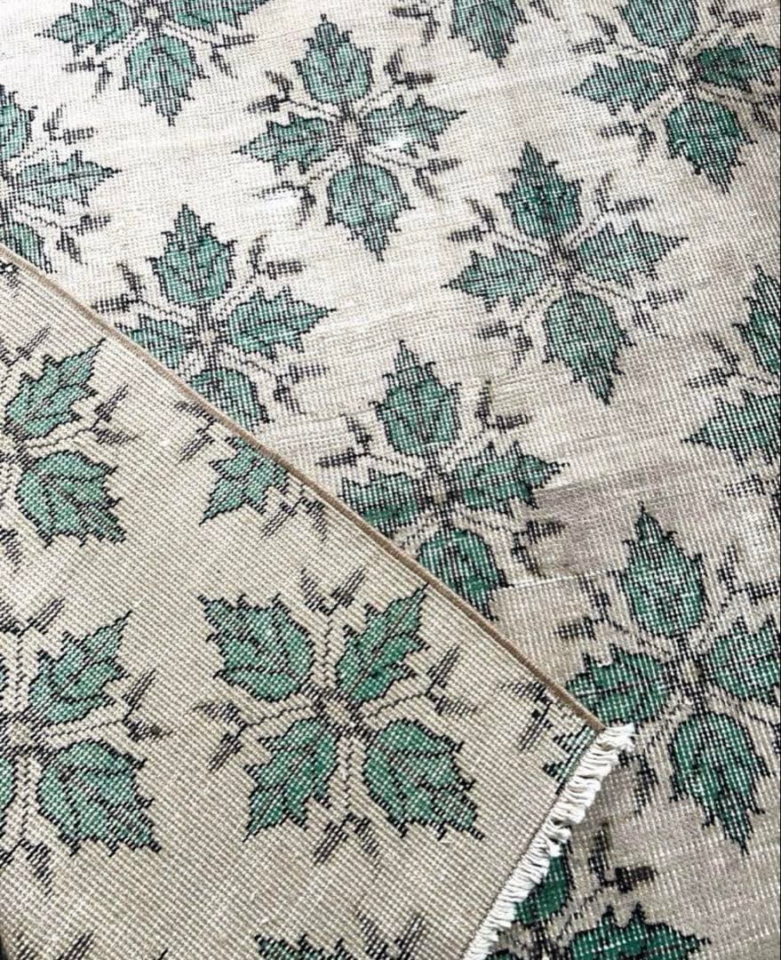 ヴィンテージトルコラグ　207✖️117 リーフ柄ベージュグリーン