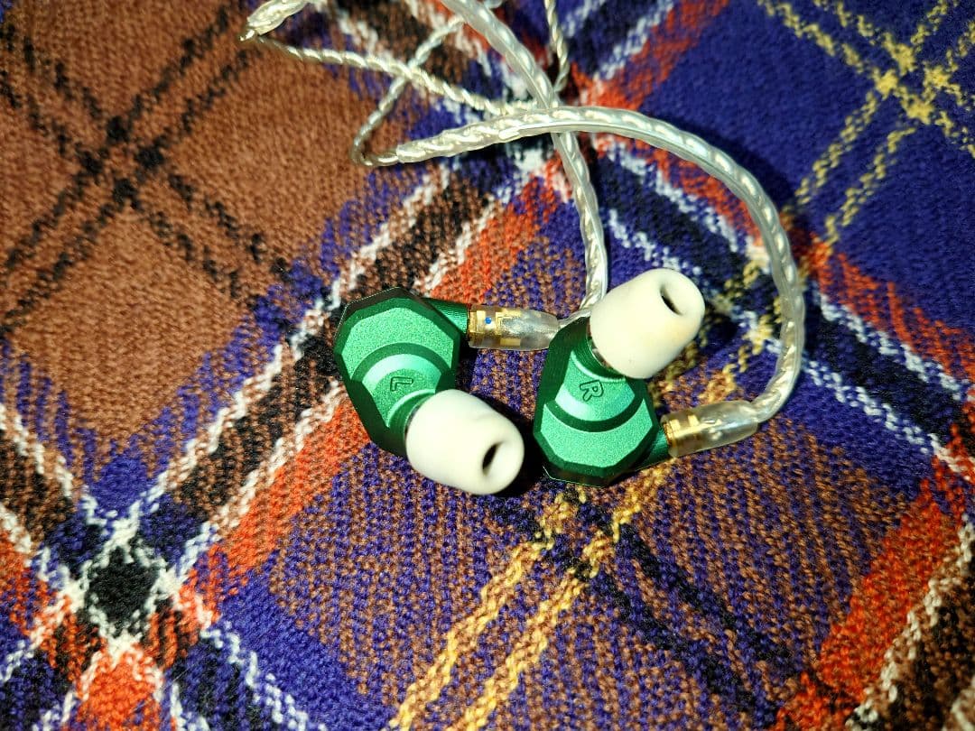 1月5日まで　Campfire Audio ANDROMEDA　初期　美品